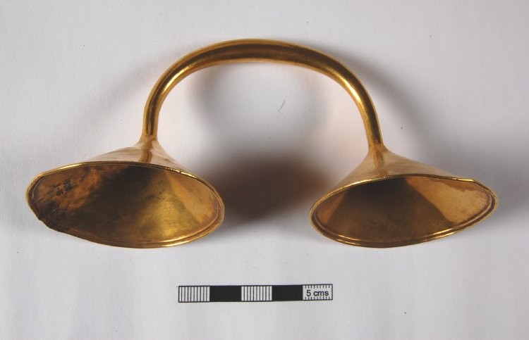 ‘Dress fastener’ from Islay, Argyll and Bute © Trustees of the British Museum