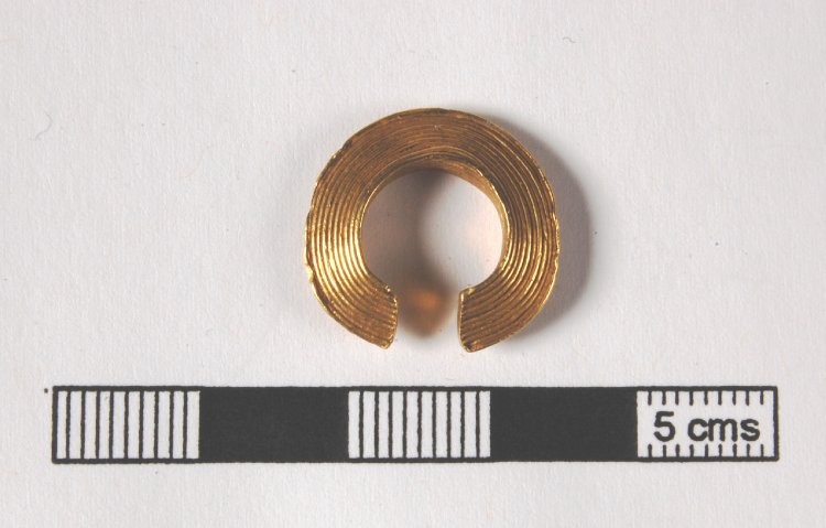 Lock- ring from Cheesburn Grange, Northumberland l © Trustees of the British Museum